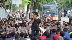 Evaluasi 2 Tahun Kabinet Jokowi, DPRD Kalsel Mangkir dan Memilih Reses