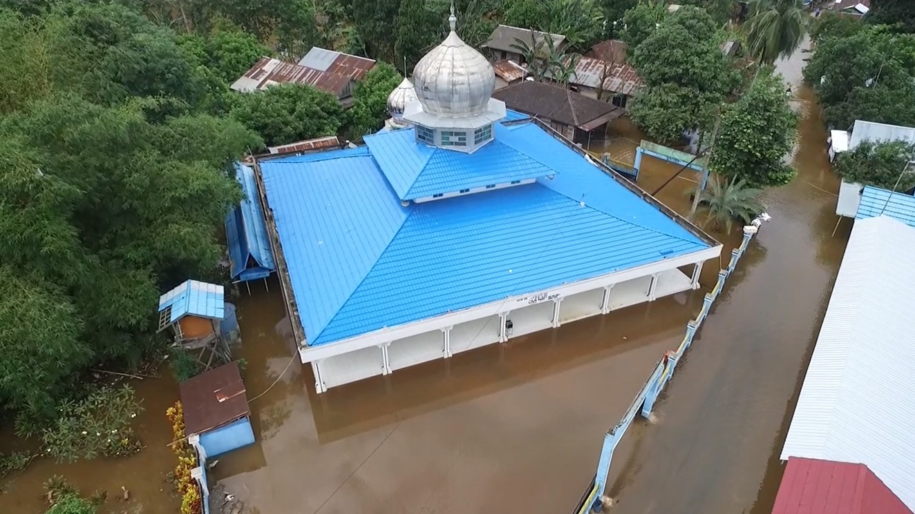 You are currently viewing Ketika Kejahatan Ekologis Disamarkan dengan Kesalehan