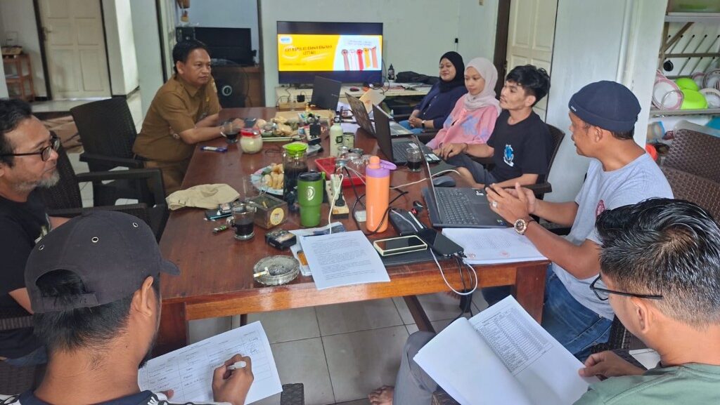 You are currently viewing INISIASI MANDIRI EKONOMI DIBAHAS DALAM RAPAT ANGGOTA TAHUNAN KOPERASI BANUA BAWANA LESTARI